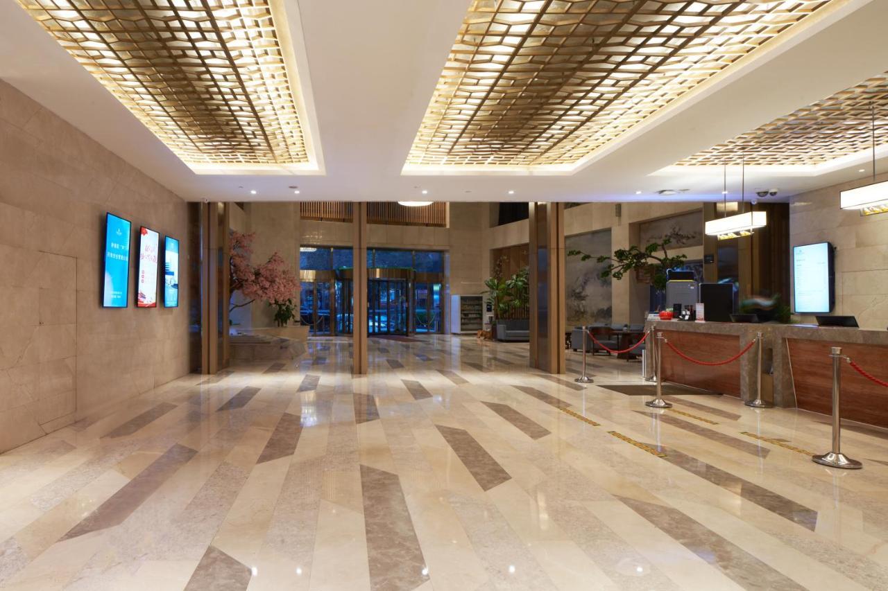 Yueyang Grand Skylight Hotel מראה חיצוני תמונה