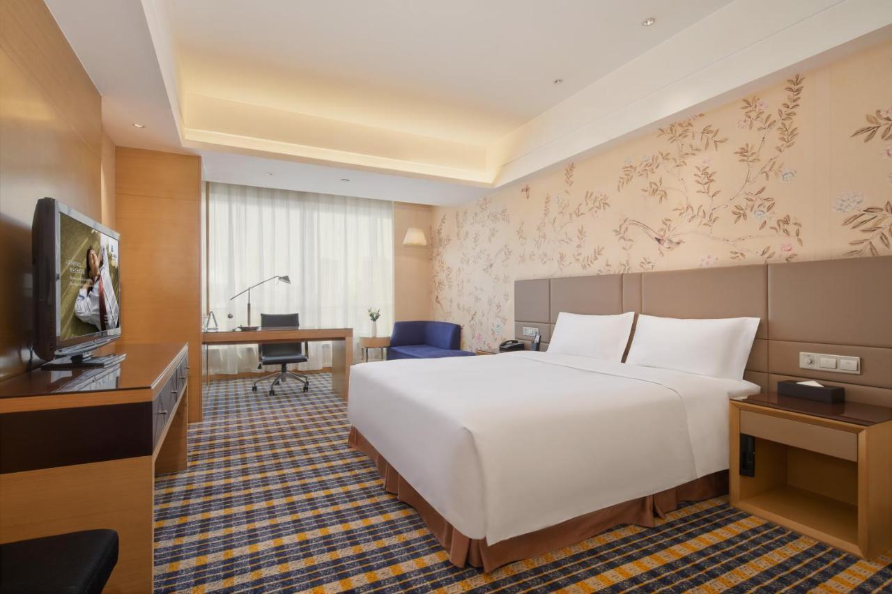 Yueyang Grand Skylight Hotel מראה חיצוני תמונה