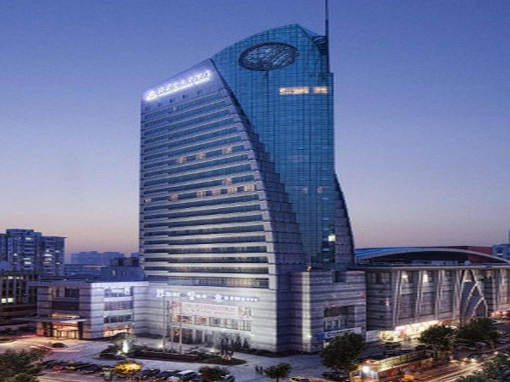 Yueyang Grand Skylight Hotel מראה חיצוני תמונה