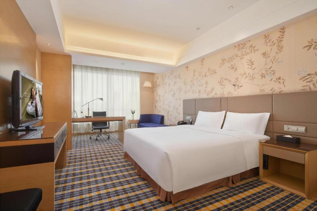 Yueyang Grand Skylight Hotel מראה חיצוני תמונה