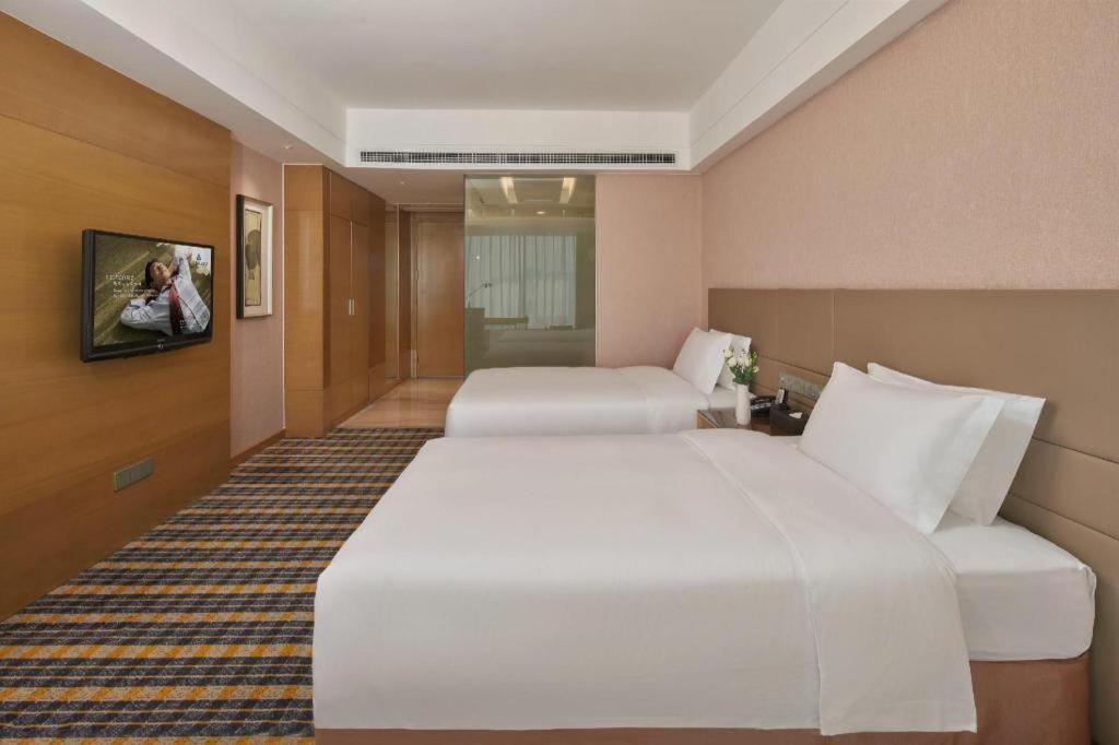 Yueyang Grand Skylight Hotel מראה חיצוני תמונה