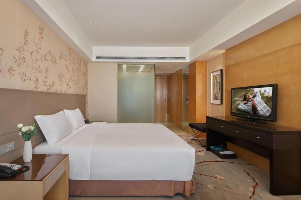 Yueyang Grand Skylight Hotel מראה חיצוני תמונה