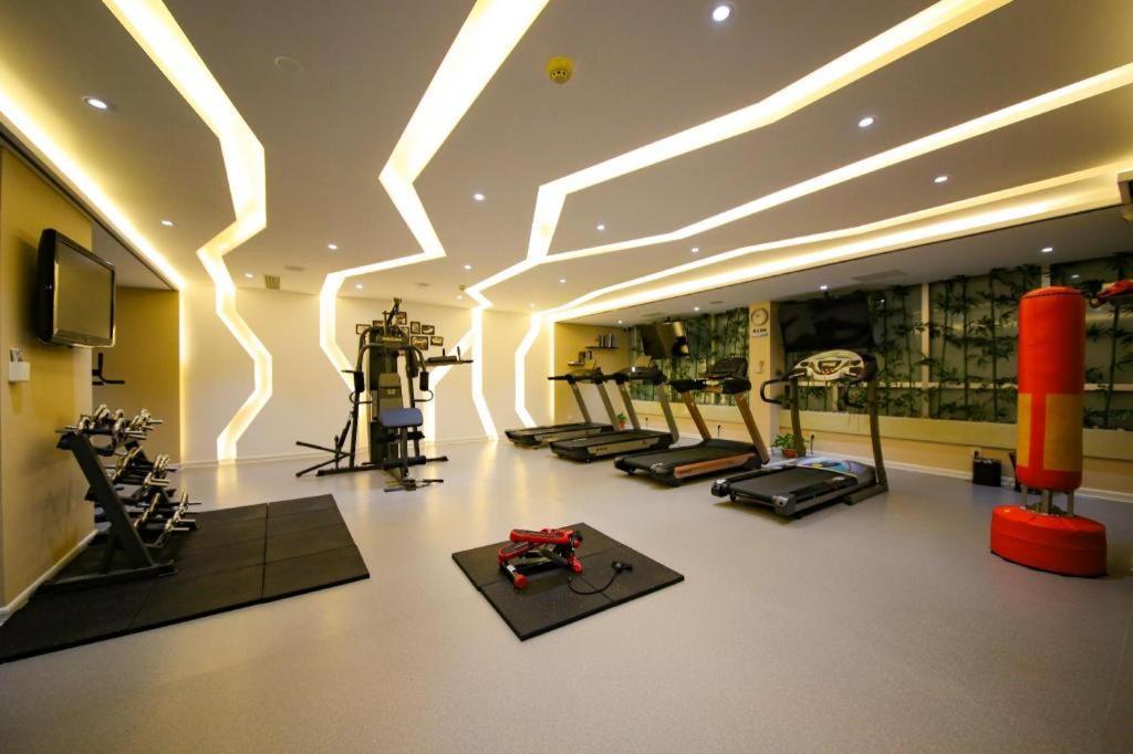 Yueyang Grand Skylight Hotel מראה חיצוני תמונה